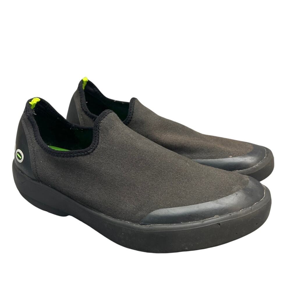 OOFOS OOmg eeZee Black Slip On Low Recovery Shoe Thick Sole Sneaker Women 9.5 - Picture 1 of 8